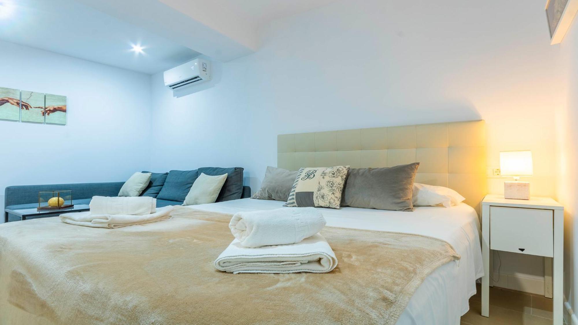 Natural Suite Sevilla Center Екстериор снимка